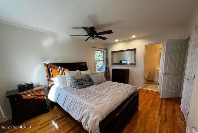 35 Birmingham Drive, Manalapan, NJ 07726
