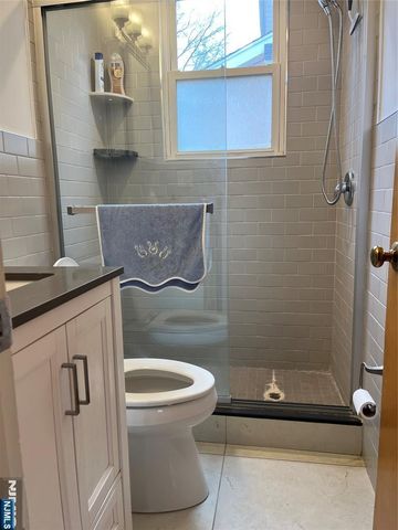 524 Kearney Avenue 1, Cliffside Park, NJ 07010