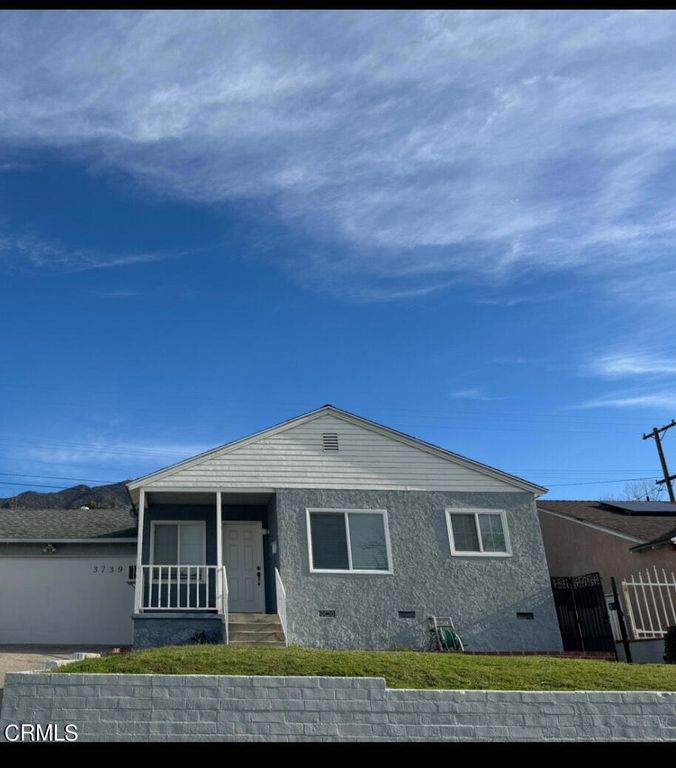 3739 Fairesta Street, Glendale, CA 91214