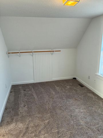 7059 S Beal Road, Vincennes, IN 47591