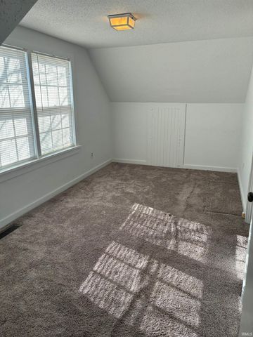 7059 S Beal Road, Vincennes, IN 47591