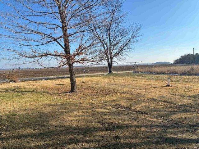 7059 S Beal Road, Vincennes, IN 47591