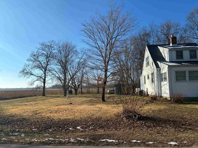 7059 S Beal Road, Vincennes, IN 47591