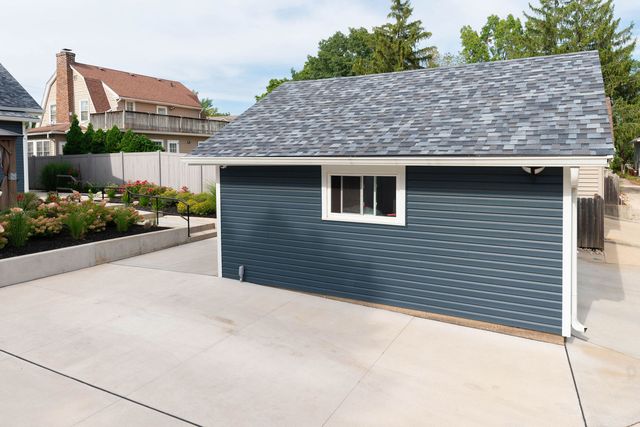 1719 Post Avenue, Rockford, IL 61103