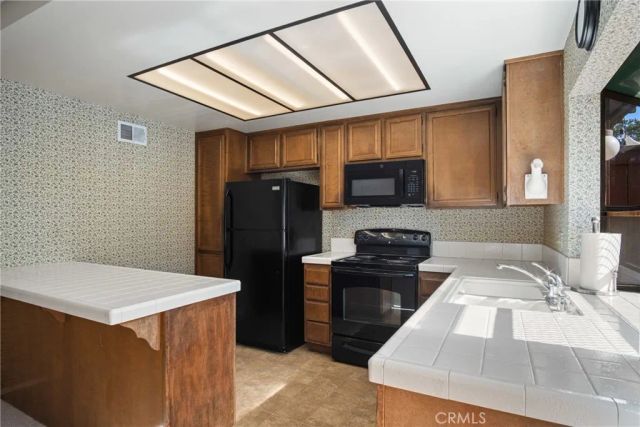 2180 Mount Shasta, San Pedro, CA 90732