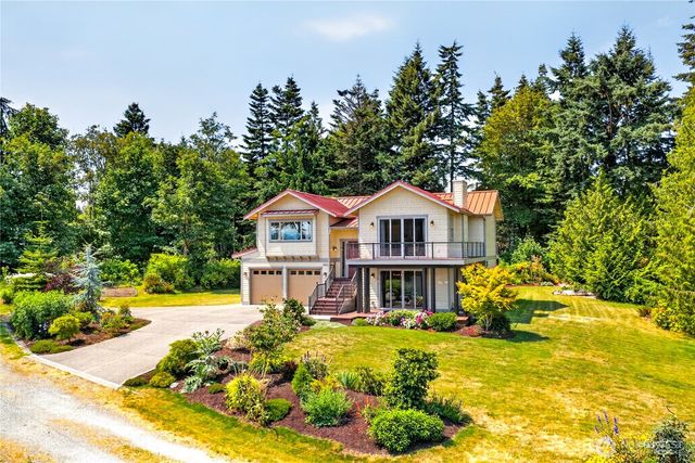 4402 E Avenue, Anacortes, WA 99221