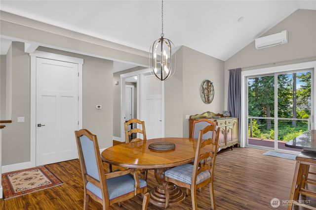 4402 E Avenue, Anacortes, WA 99221