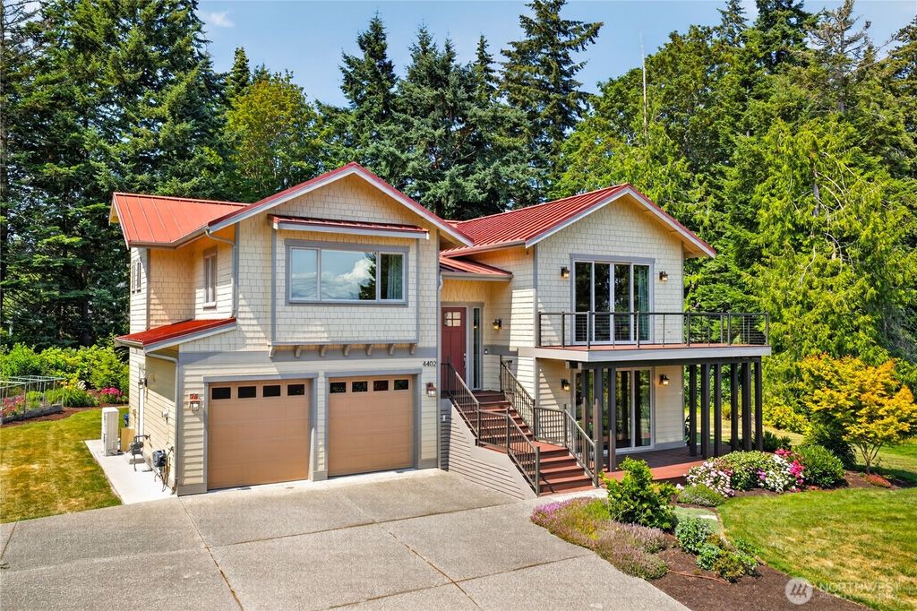 4402 E Avenue, Anacortes, WA 99221