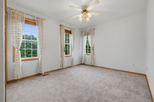 1214 Sandalwood Court SW, Altoona, IA 50009
