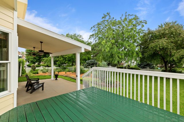 1214 Sandalwood Court SW, Altoona, IA 50009