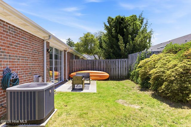 5006 Carleton Drive Unit 109, Wilmington, NC 28403
