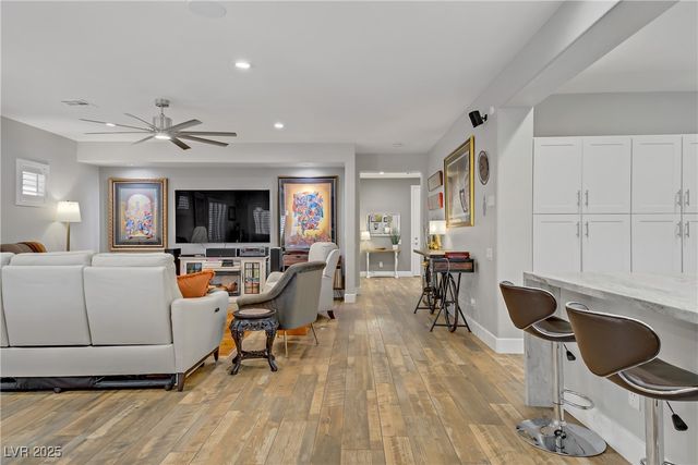 11249 Revelry Lane, Las Vegas, NV 89138