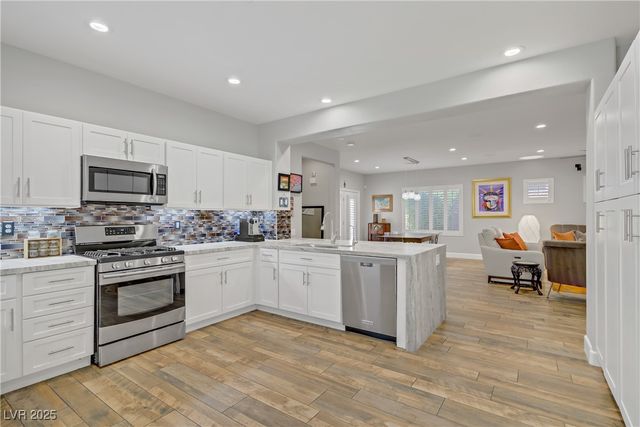 11249 Revelry Lane, Las Vegas, NV 89138