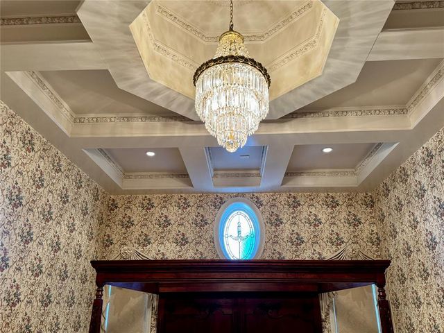 506 W Chickasha Avenue, Chickasha, OK 73018