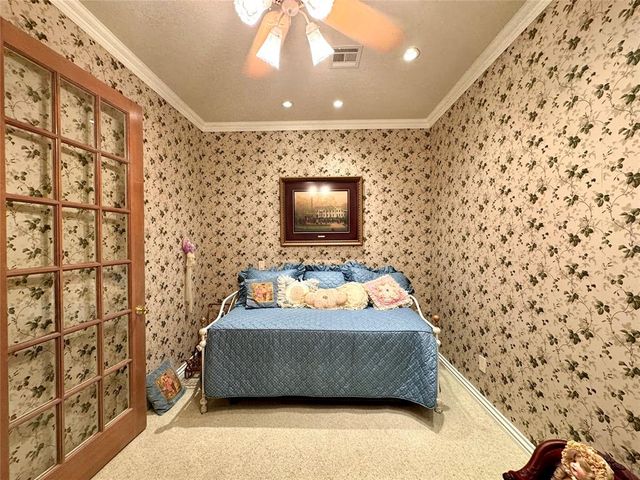 506 W Chickasha Avenue, Chickasha, OK 73018