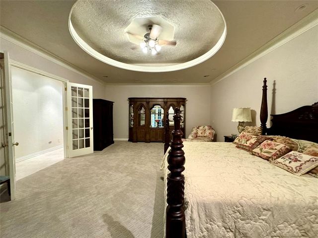 506 W Chickasha Avenue, Chickasha, OK 73018