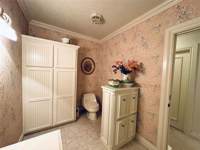 506 W Chickasha Avenue, Chickasha, OK 73018