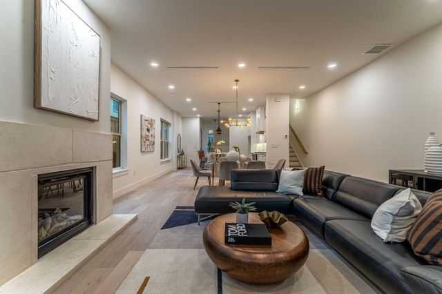 2001 Lucille Street, Dallas, TX 75204