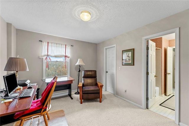 7729 ACUFF Lane, Lenexa, KS 66216