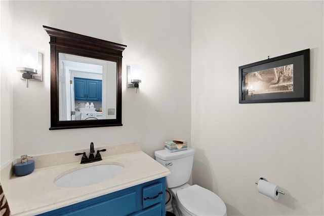 7729 ACUFF Lane, Lenexa, KS 66216