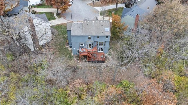 7729 ACUFF Lane, Lenexa, KS 66216