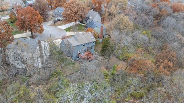 7729 ACUFF Lane, Lenexa, KS 66216