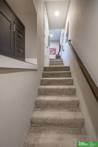 3111 Mayberry Plaza, Omaha, NE 68105