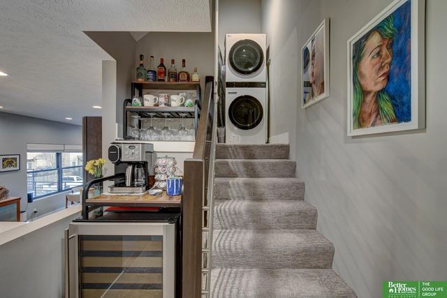 3111 Mayberry Plaza, Omaha, NE 68105