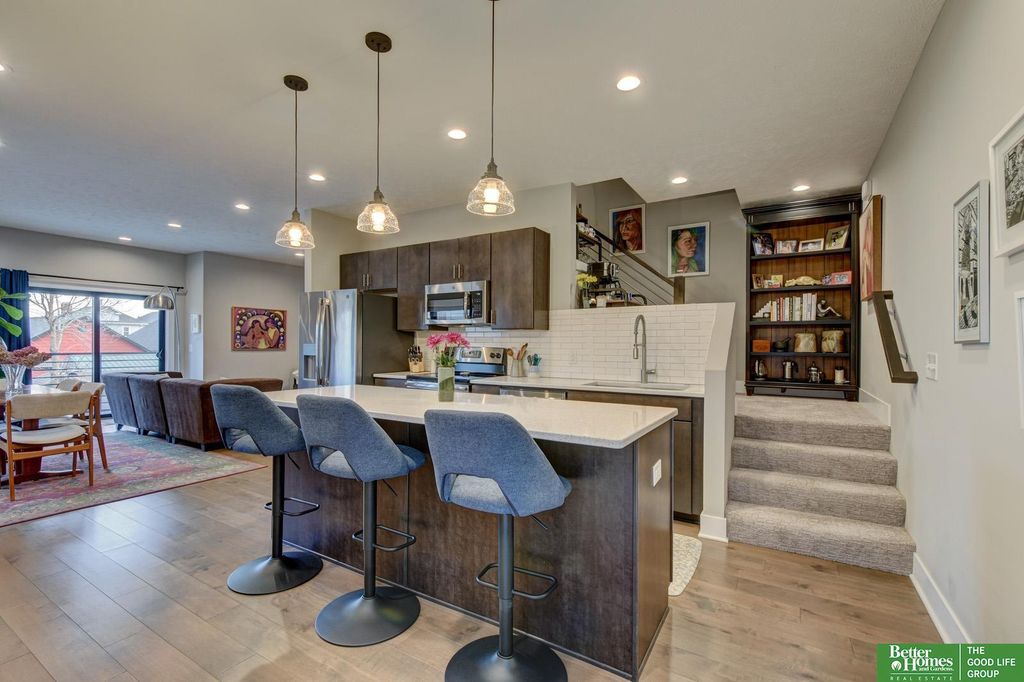 3111 Mayberry Plaza, Omaha, NE 68105