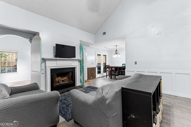 11765 Fairway Overlook, Fayetteville, GA 30215