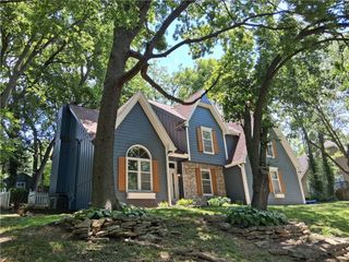 1107 Wildbriar Drive, Liberty, MO 64068