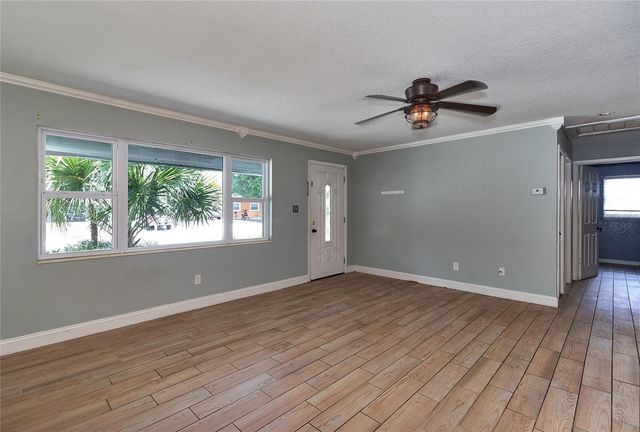 831 LAKESIDE DRIVE, Largo, FL 33778