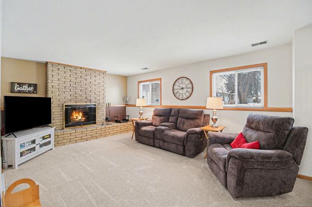 968 Trombley Drive, Troy, MI 48083