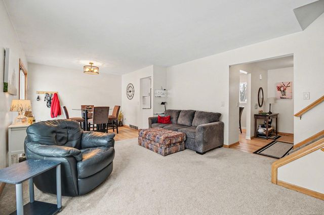 968 Trombley Drive, Troy, MI 48083