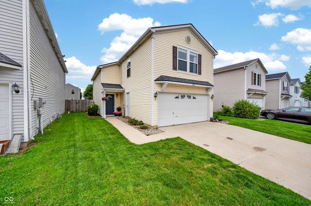1216 Odell Lane, Greenwood, IN 46143