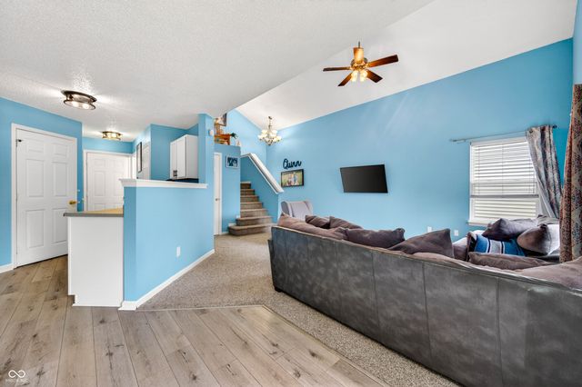 1216 Odell Lane, Greenwood, IN 46143