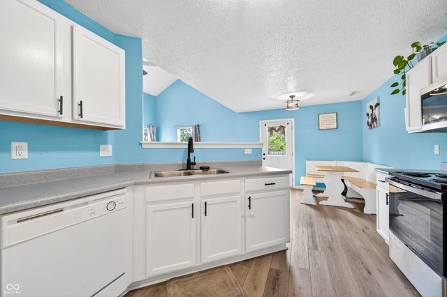 1216 Odell Lane, Greenwood, IN 46143