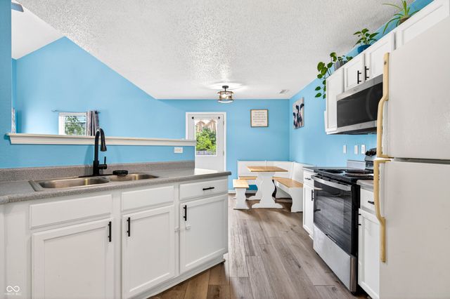 1216 Odell Lane, Greenwood, IN 46143