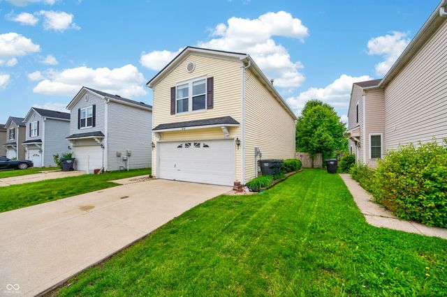 1216 Odell Lane, Greenwood, IN 46143