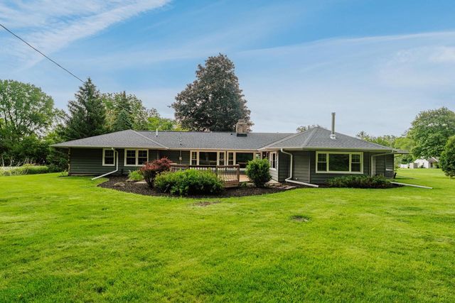 2355 N 147th STREET, Brookfield, WI 53005