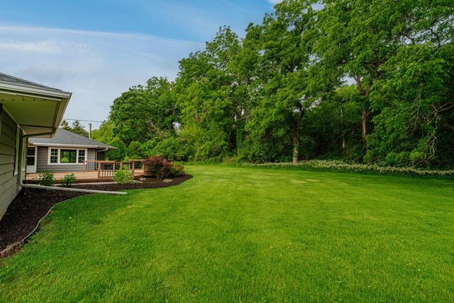 2355 N 147th STREET, Brookfield, WI 53005