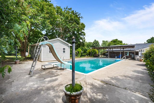 210 Briarwood Drive, Pacolet, SC 29372