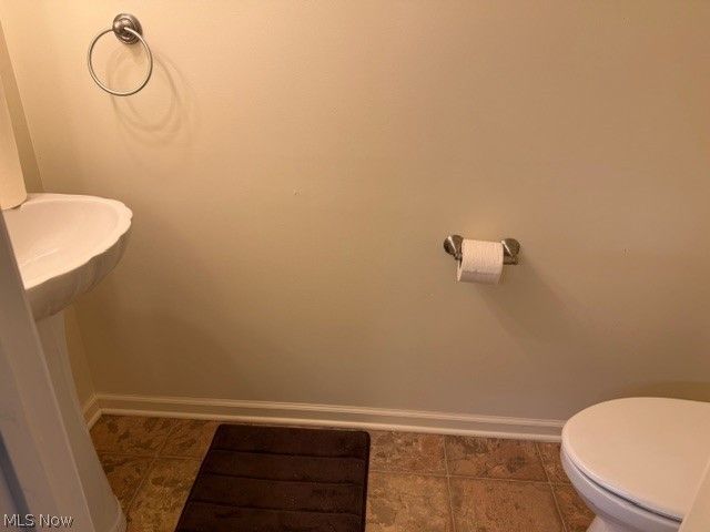 5630 Dorrington Avenue NE, Canton, OH 44721