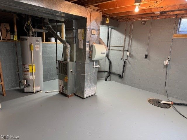 5630 Dorrington Avenue NE, Canton, OH 44721