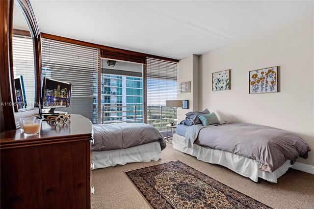 2025 Brickell Ave 1703, Miami, FL 33129