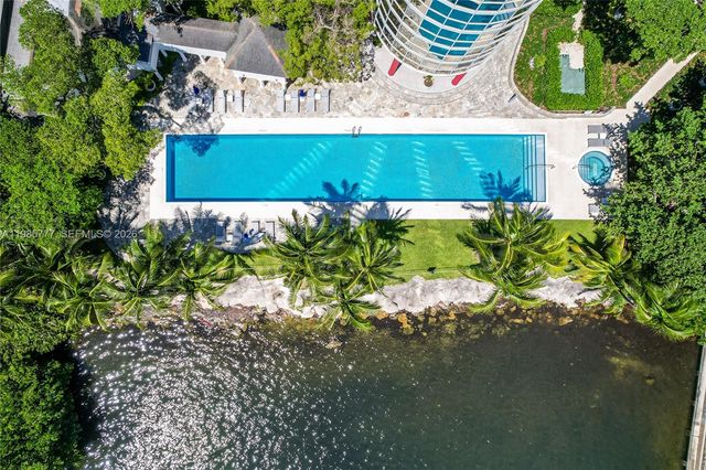 2025 Brickell Ave 1703, Miami, FL 33129