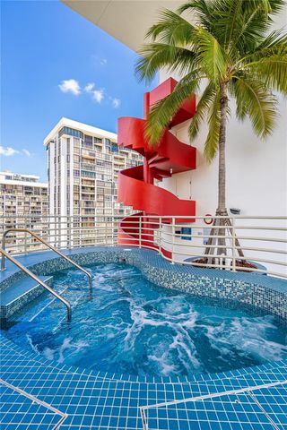 2025 Brickell Ave 1703, Miami, FL 33129
