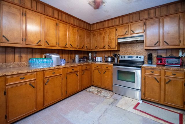 417 Leona Street, Morgan City, LA 70380