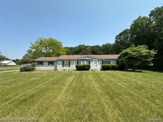 8049 Mckinley Road, Clay Township, MI 48001