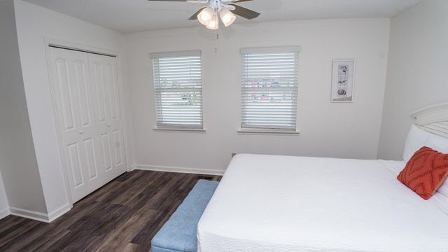 6215 Thomas Drive UNIT 107, Panama City Beach, FL 32408